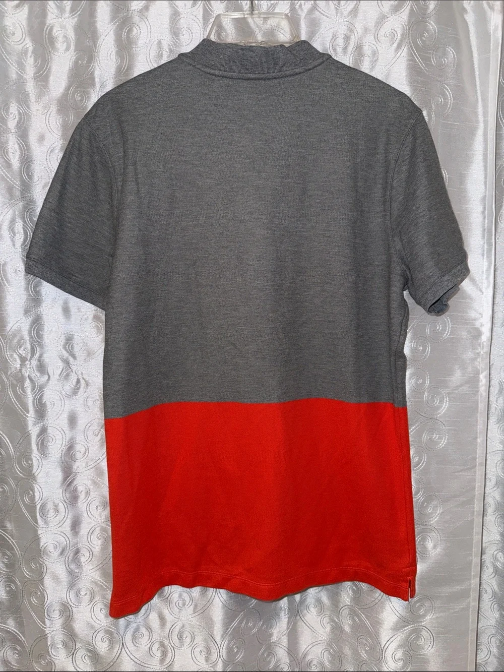 Nike Golf Grey and Orange Colorblock Short Sleeve Shirt Men’s Size Medium 🔥 G16